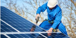 Installation Maintenance Panneaux Solaires Photovoltaïques à Limé